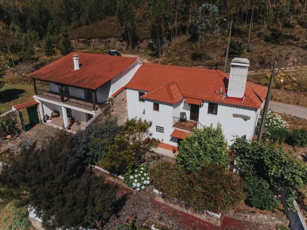 フィゲイロー・ドス・ヴィーニョス Casa Da Milharicaヴィラ エクステリア 写真