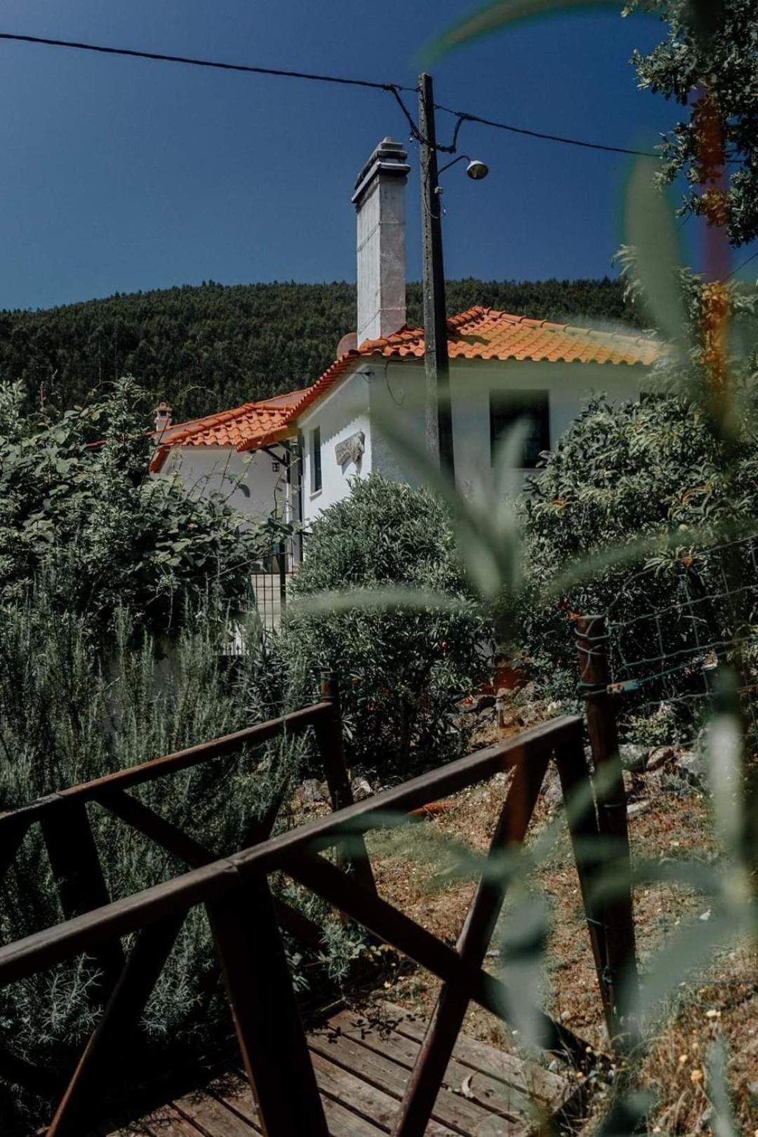 フィゲイロー・ドス・ヴィーニョス Casa Da Milharicaヴィラ エクステリア 写真